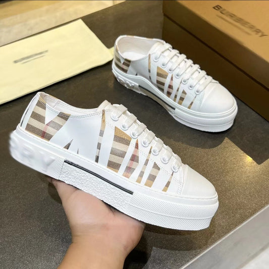 Burberry Sneakers