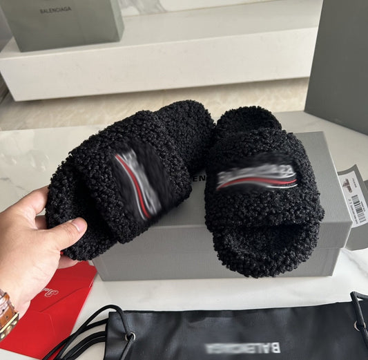 Balenciaga Slides